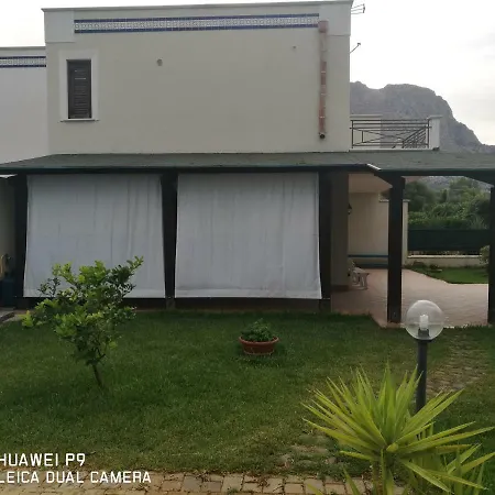 Casa vacanze Flora Terrasini